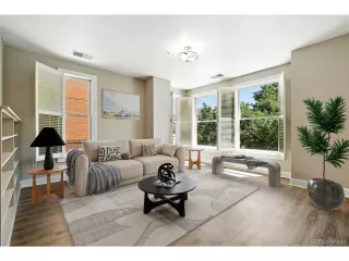 Photo #5: 9921534 Listing