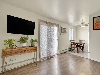 Photo #2: 9922884 Listing