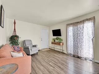 Photo #3: 9922884 Listing