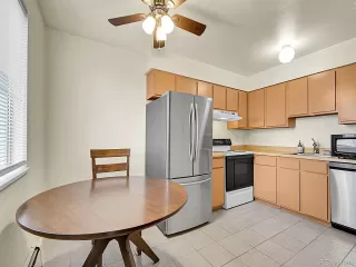 Photo #6: 9922884 Listing