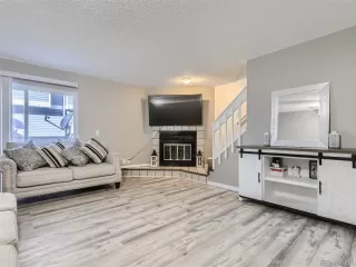 Photo #2: 9924236 Listing