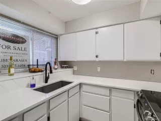 Photo #4: 9924236 Listing