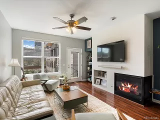 Photo #2: 9926089 Listing