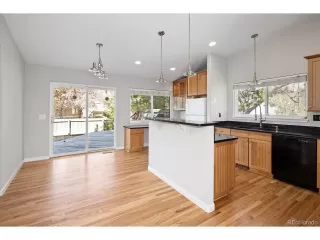 Photo #4: 9926915 Listing 