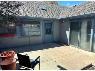 Photo #5: 9928837 Listing 