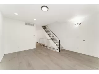 Photo #3: 9930418 Listing 