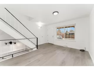 Photo #4: 9930418 Listing 