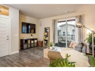 Photo #2: 9930700 Listing 