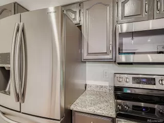 Photo #6: 9931588 Listing 