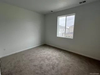 Photo #5: 9933506 Listing 