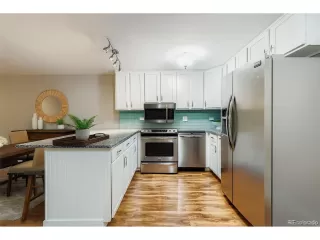 Photo #4: 9936957 Listing 