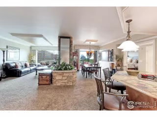 Photo #2: 994132 Listing 