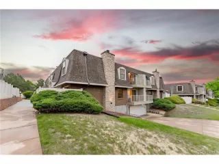 Photo #3: 9941555 Listing
