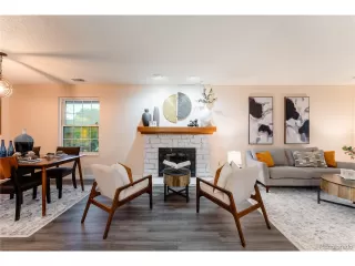 Photo #6: 9941555 Listing