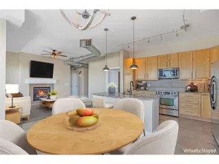 Photo #2: 9942019 Listing 