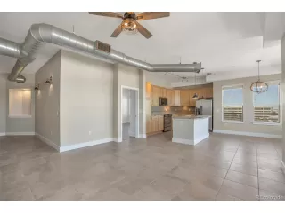 Photo #4: 9942019 Listing 