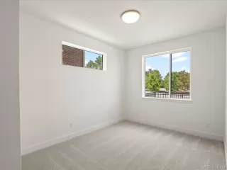 Photo #3: 9947279 Listing