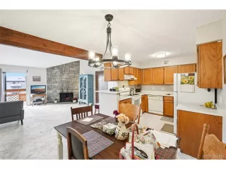 Photo #6: 9947495 Listing