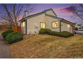 More Details about MLS # 9949307 : 8424 S EVERETT WAY F LITTLETON CO 80128