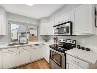 Photo #2: 9949307 Listing 