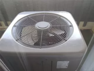 Photo #2: 9951180 Listing