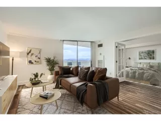 Photo #3: 9951288 Listing