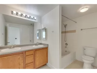 Photo #5: 9951800 Listing 