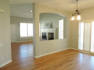 Photo #4: 9953245 Listing