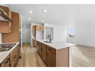 Photo #5: 9954836 Listing