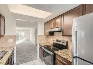 Photo #3: 9956079 Listing