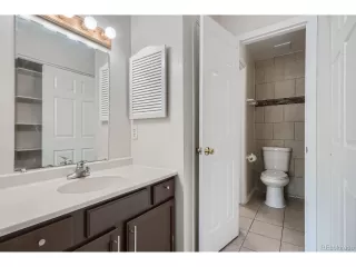 Photo #6: 9956079 Listing