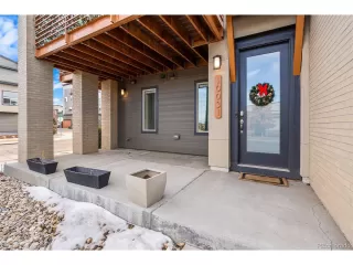 Photo #4: 9959763 Listing