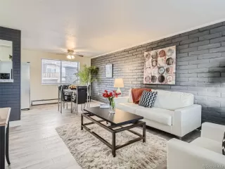 Photo #2: 9960688 Listing