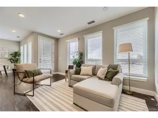 Photo #4: 9963473 Listing 