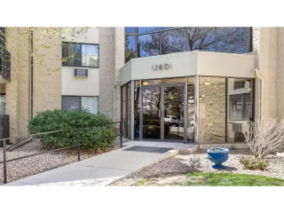 Photo #5: 9965140 Listing 