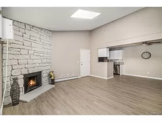 Photo #4: 9966320 Listing