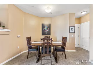 Photo #5: 996689 Listing