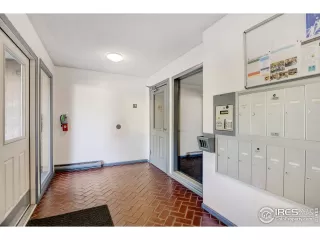 Photo #2: 996812 Listing