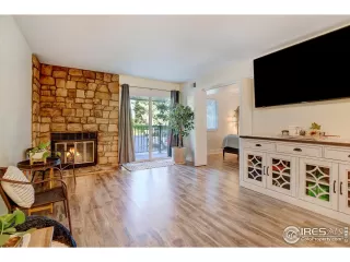 Photo #3: 996812 Listing