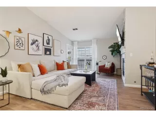 Photo #6: 9970883 Listing