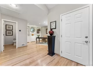 Photo #5: 9973719 Listing 