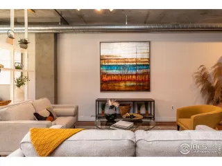 Photo #2: 997404 Listing