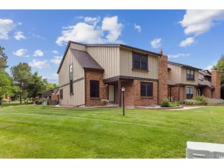 More Details about MLS # 9974043 : 8189 E PHILLIPS CIR CENTENNIAL CO 80112