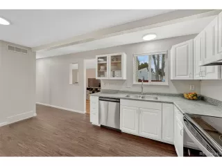 Photo #3: 9974209 Listing 