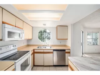Photo #2: 9975906 Listing 