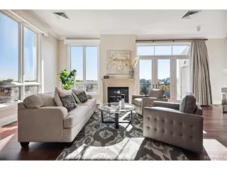 Photo #3: 9976191 Listing