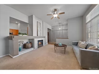 Photo #5: 9980261 Listing