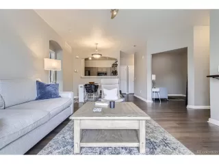 Photo #5: 9982193 Listing