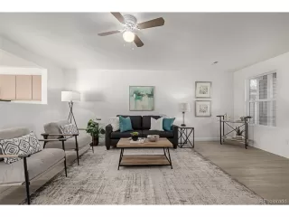 Photo #2: 9983345 Listing