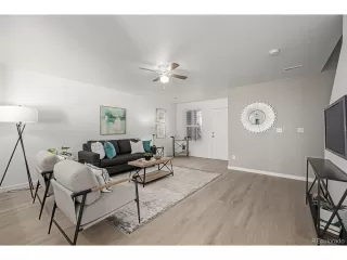 Photo #3: 9983345 Listing